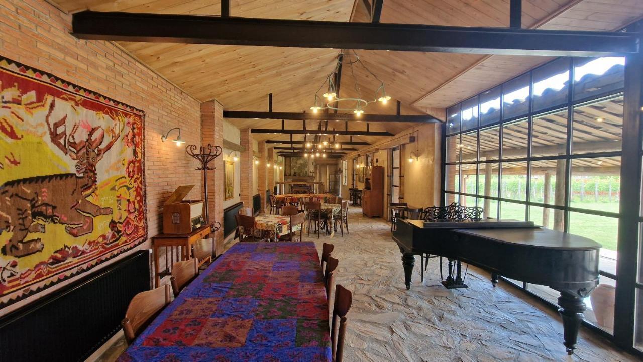 Giorgi Ushikishvilis Chateau-Marani Akhmeta Exterior foto